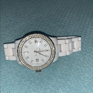 Vintage ToyWatch - white - Swarovski crystals.